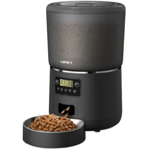 Automatic Pet feeder For Cats and Dogs.